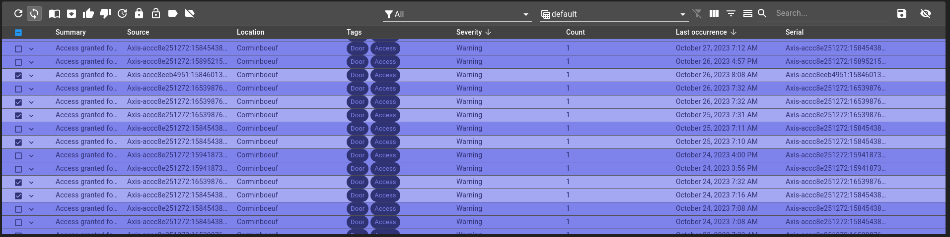 ../../../../_images/alarm-table-selection-click-before.png